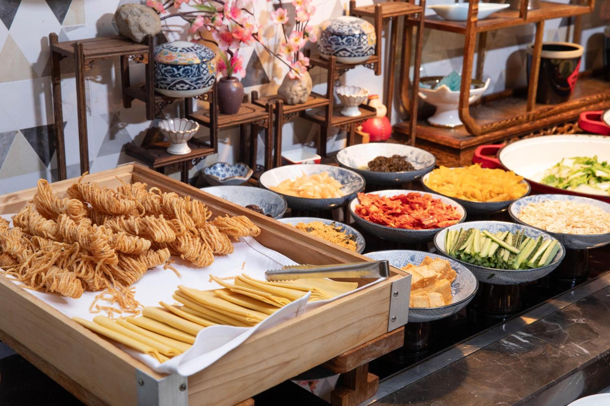 Hilton Garden Inn Zibo Zhangdian Buitenkant foto